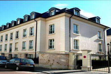 Appartement 4 pièces 89 m² · à Versailles · 89 m² · 2 227 €