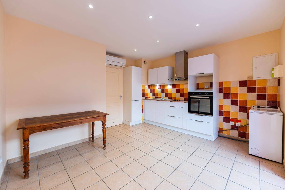 Appartement 2 pièces 26 m² · à Lussas · 25,5 m² · 375 €/mois