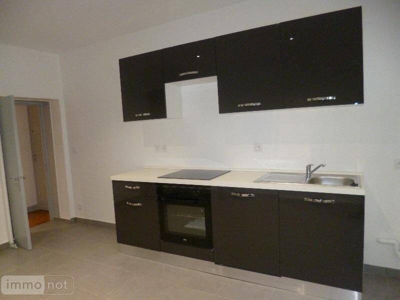 Appartement 3 pièces 74 m² · à Bourg-en-Bresse · 74 m² · 730 €