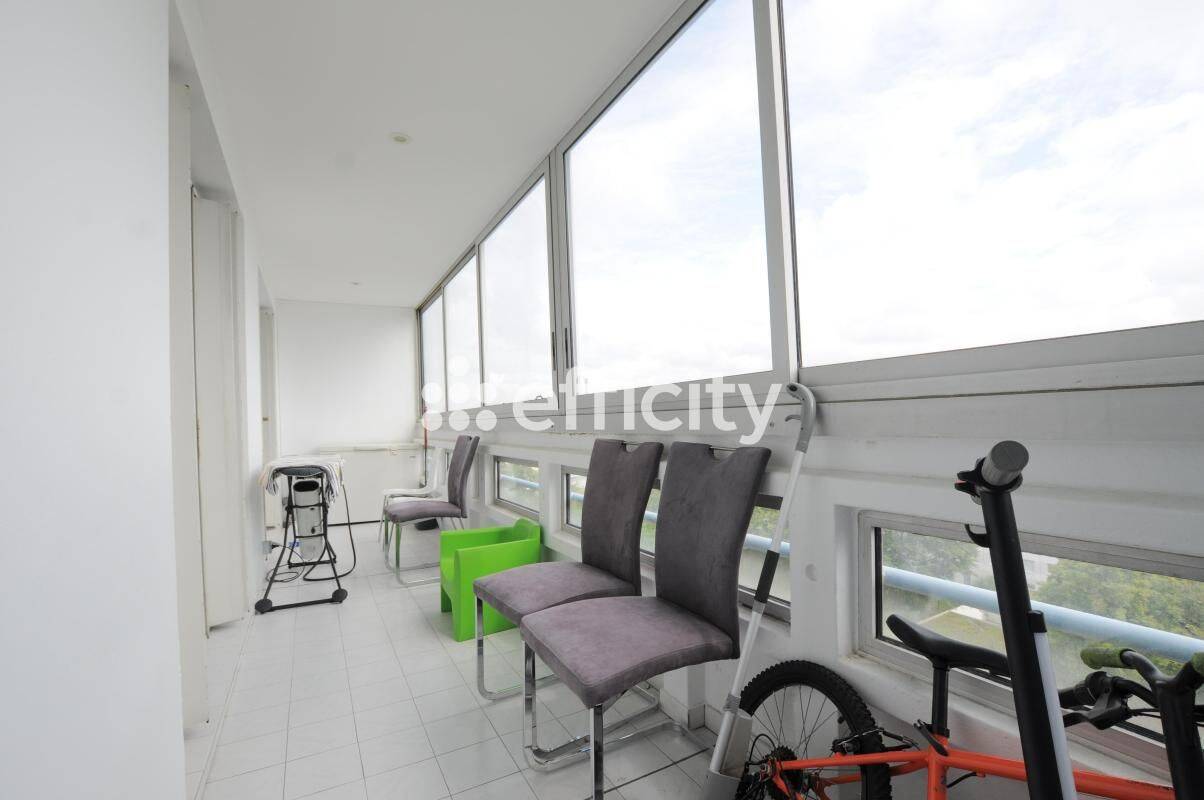 Appartement 3 pièces 68 m² · à Vénissieux · 68 m² · 139 000 €