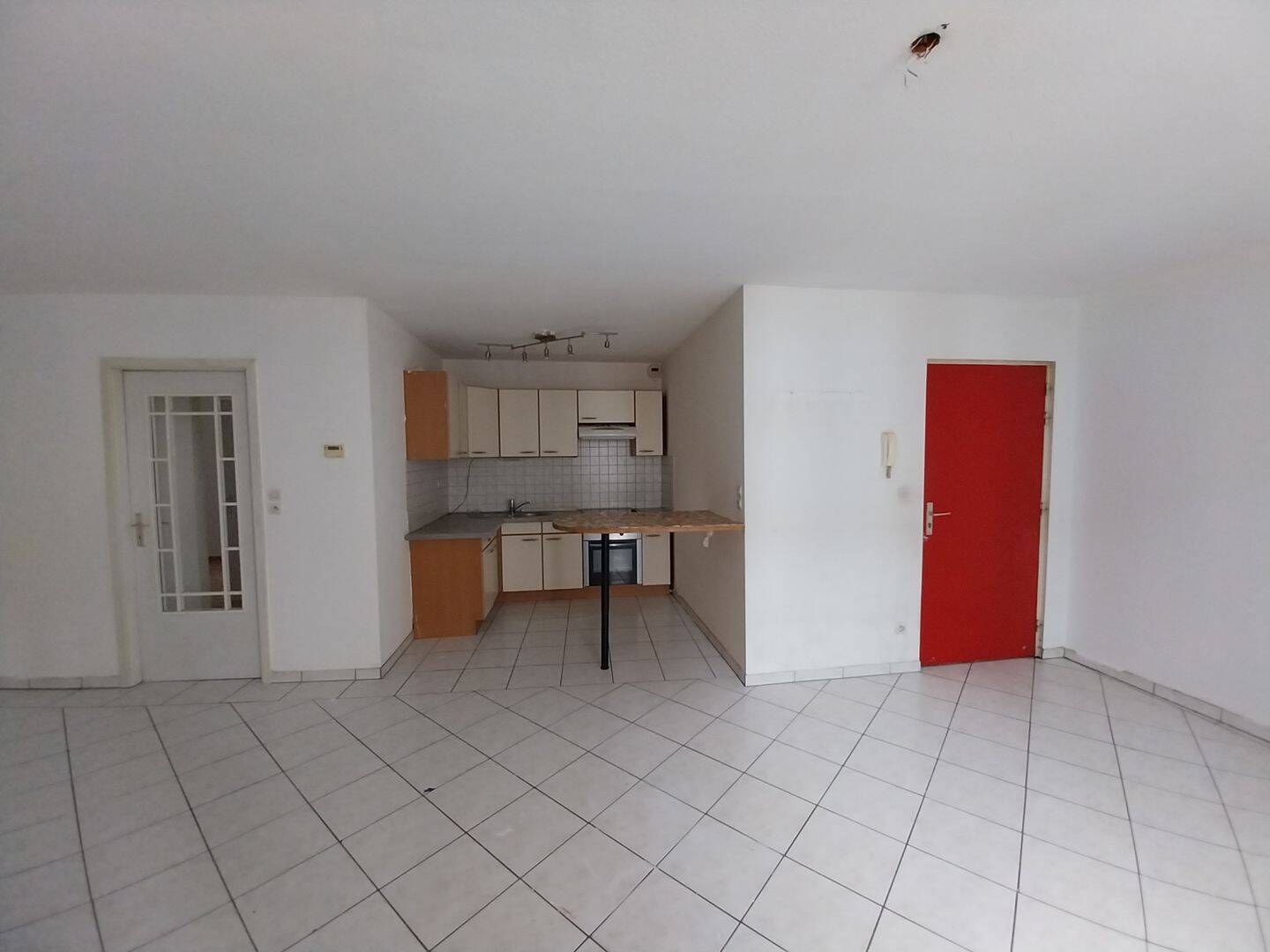 Appartement 4 pièces 96 m² · à Saint-Avold · 96 m² · 650 €