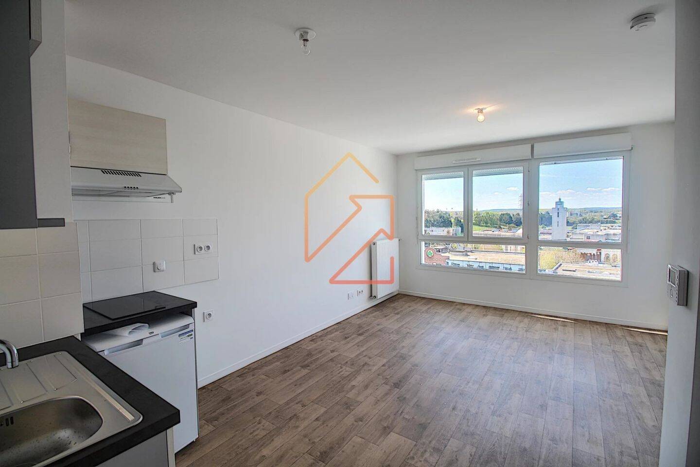 Appartement 2 pièces 37 m² · à Évry-Courcouronnes · 37 m² · 720 €/mois