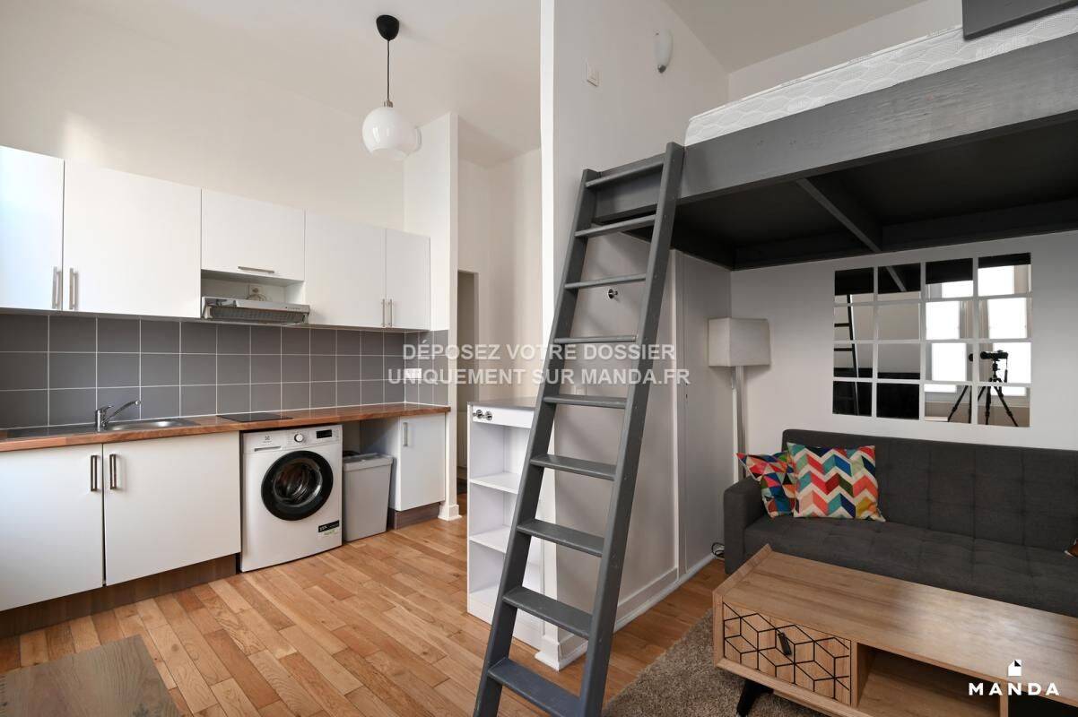 Appartement 1 pièce 24 m² · à Issy-les-Moulineaux · 24 m² · 1 050 €/mois