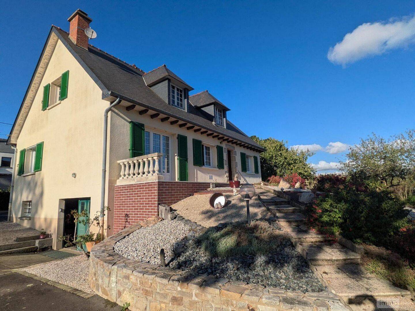 Maison 4 pièces 98 m² · à Saint-Senoux · 97,6 m² · 310 000 €