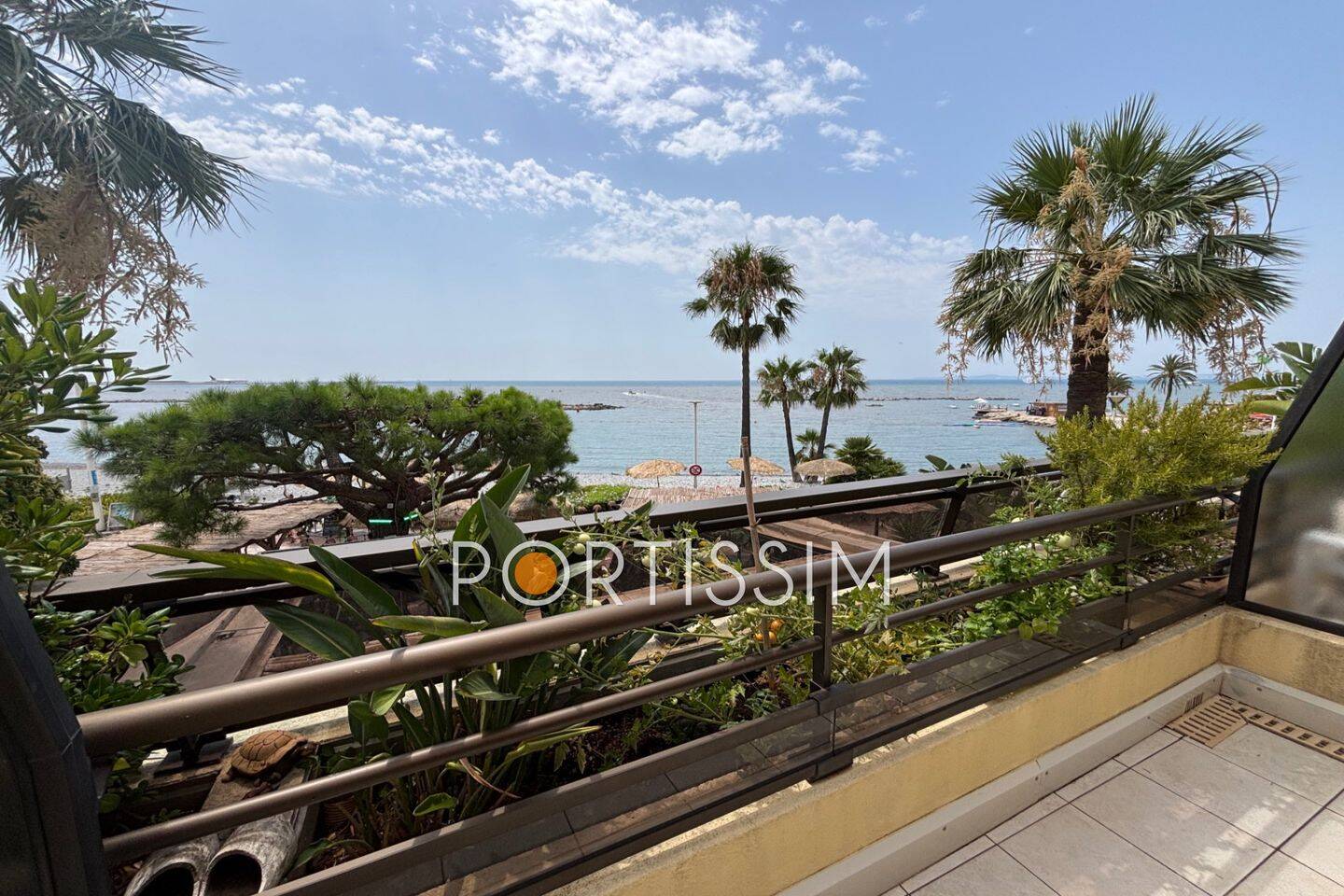 Appartement 1 pièce 41 m² · à Saint-Laurent-du-Var · 41 m² · 399 000 €