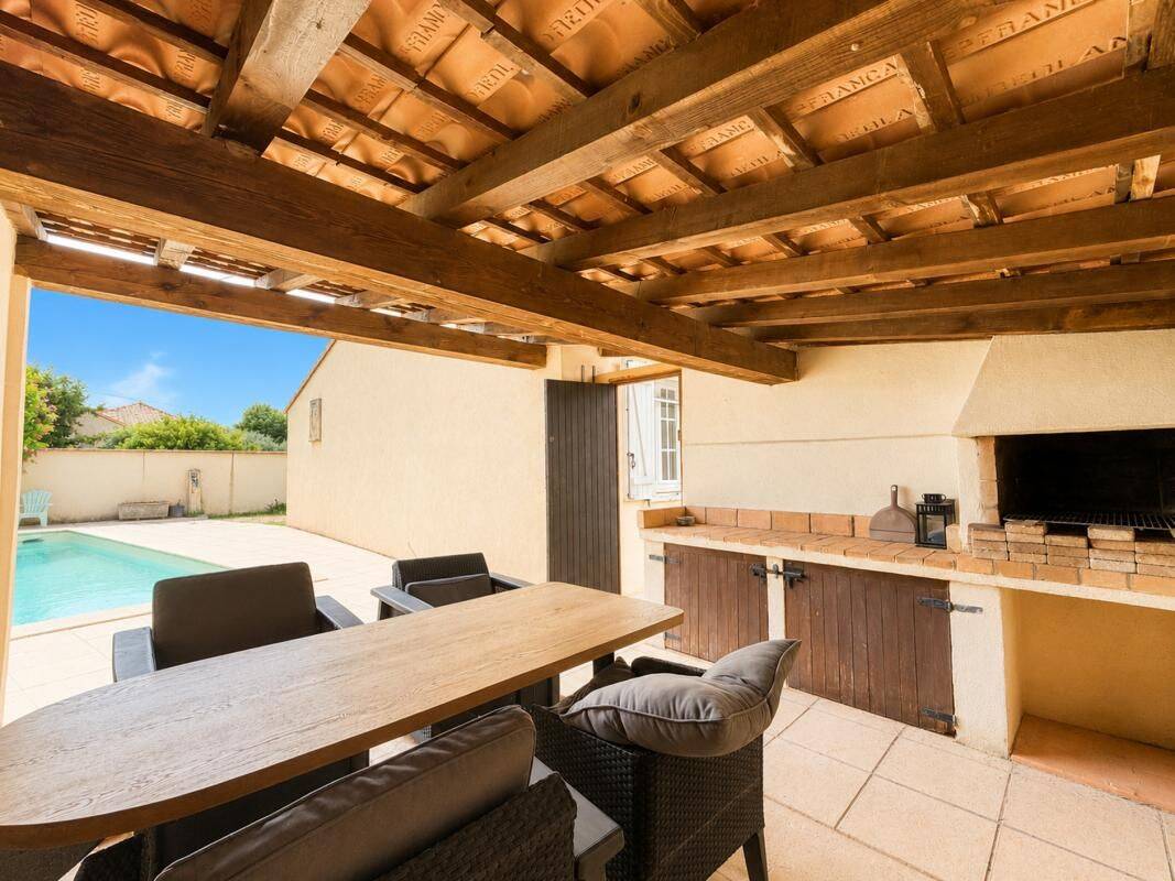 Maison 4 pièces 100 m² · à Violès · 100 m² · 324 000 €