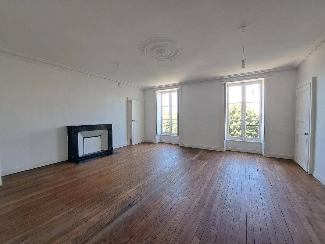 Appartement 4 pièces 130 m² · à Nantes · 130 m² · 1 270 €