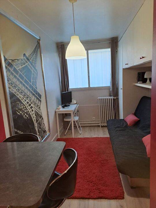 Appartement 1 pièce 12 m² · à Levallois-Perret · 12 m² · 550 €