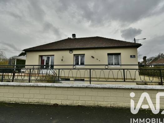 Pavillon à vendre 169 000 € 4 pièces 3 chambres 77 m² 1 308 m² de terrain Guerbigny 80500