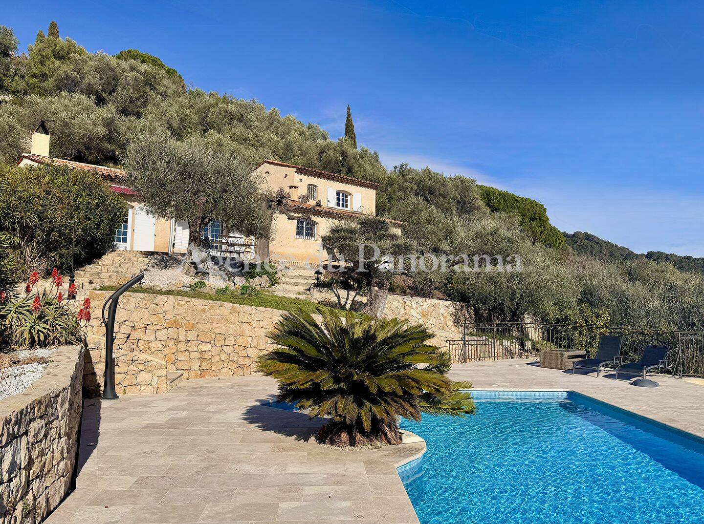 Maison 5 pièces 138 m² · à Cabris · 137,9 m² · 1 270 000 €