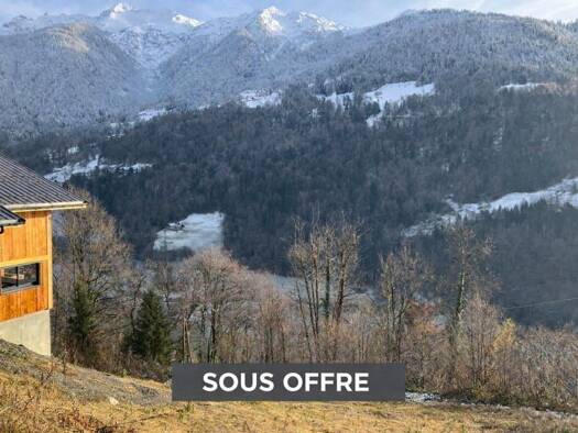 Terrain constructible viabilisé à vendre 69 000 € 1 015 m² de terrain Queige 73720