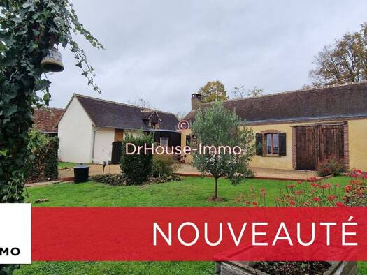 Maison à vendre 129 700 € 3 pièces 2 chambres 87 m² 1 040 m² de terrain Nogent-le-Bernard 72110