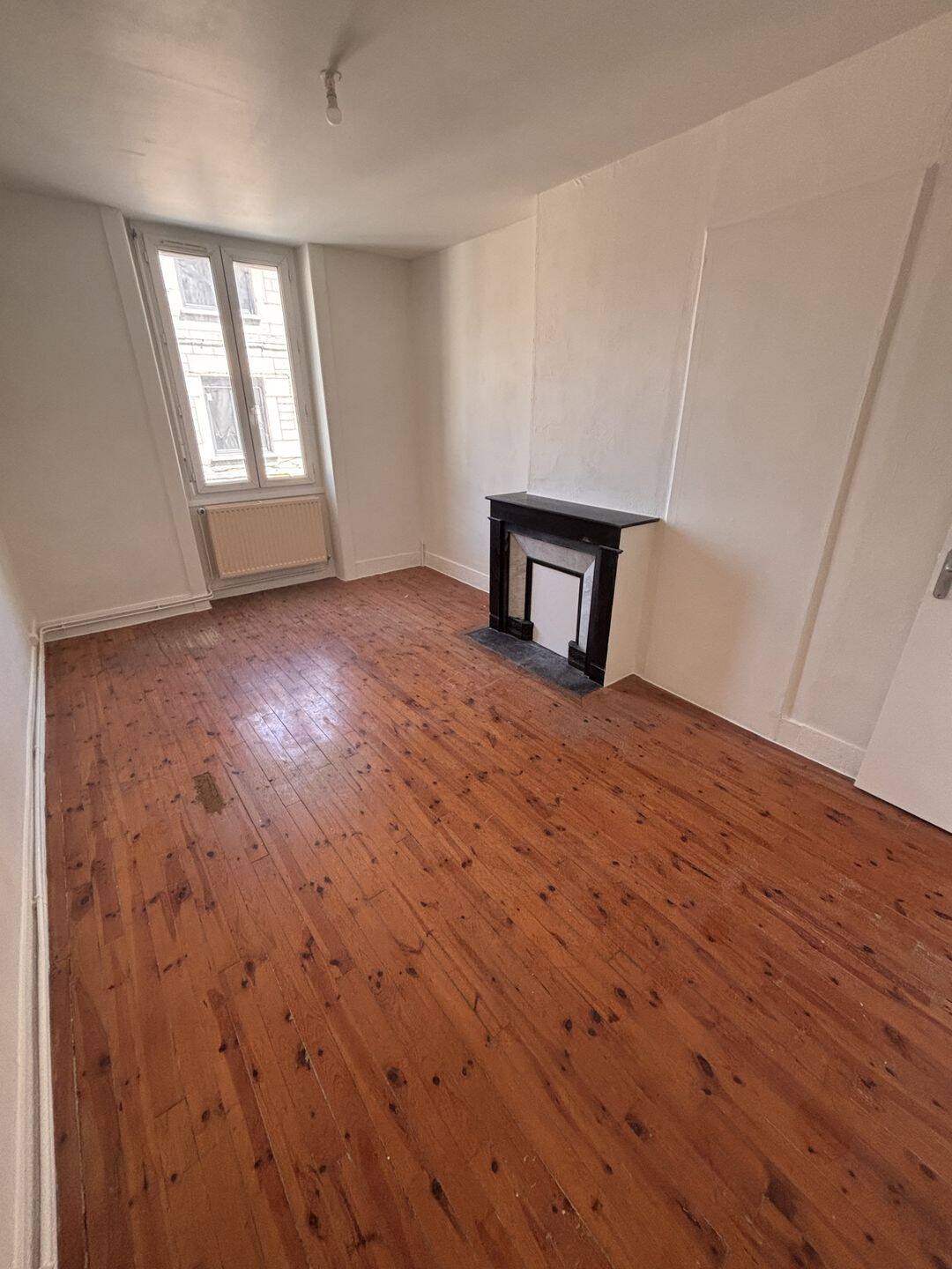 Appartement 2 pièces 45 m² · à Saint-Étienne · 45 m² · 430 €