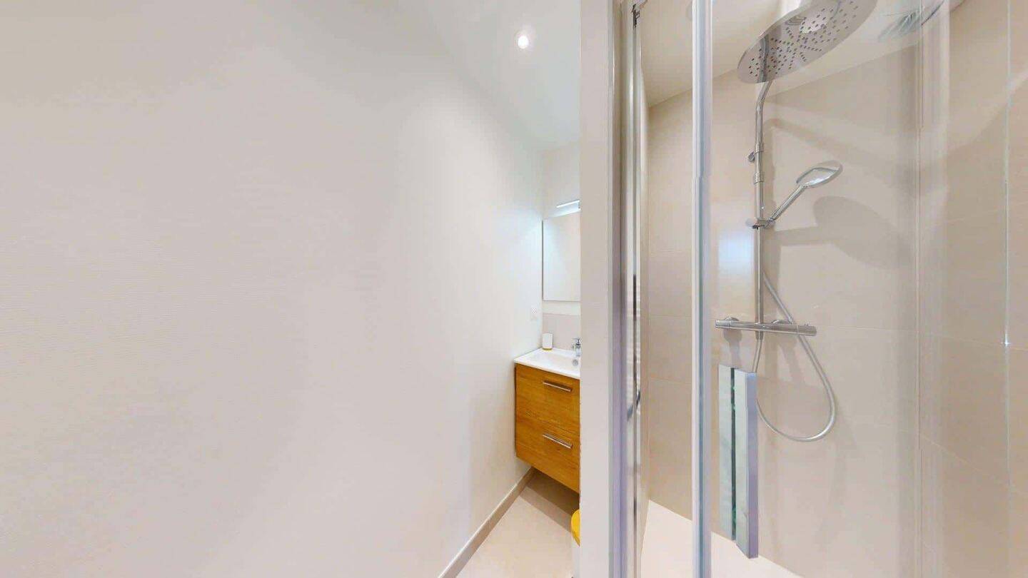 Room in Carré de Saxe, Rennes for 84 m² with 5 bedrooms - Coloca — 18