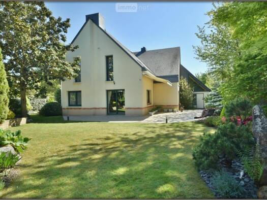 Maison à vendre 616 800 € 8 pièces 6 chambres 246 m² 662 m² de terrain Le Rheu 35650