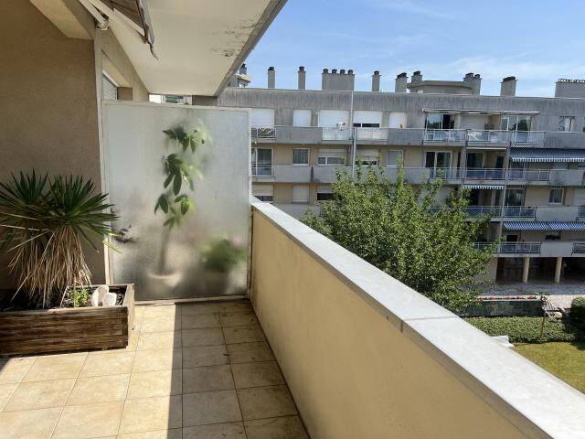 Appartement 3 pièces 82 m² · à Lille · 82 m² · 243 000 €
