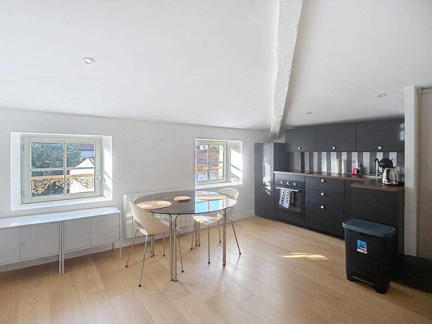 Appartement 2 pièces 32 m² · à La Rochelle · 31,8 m² · 830 €/mois