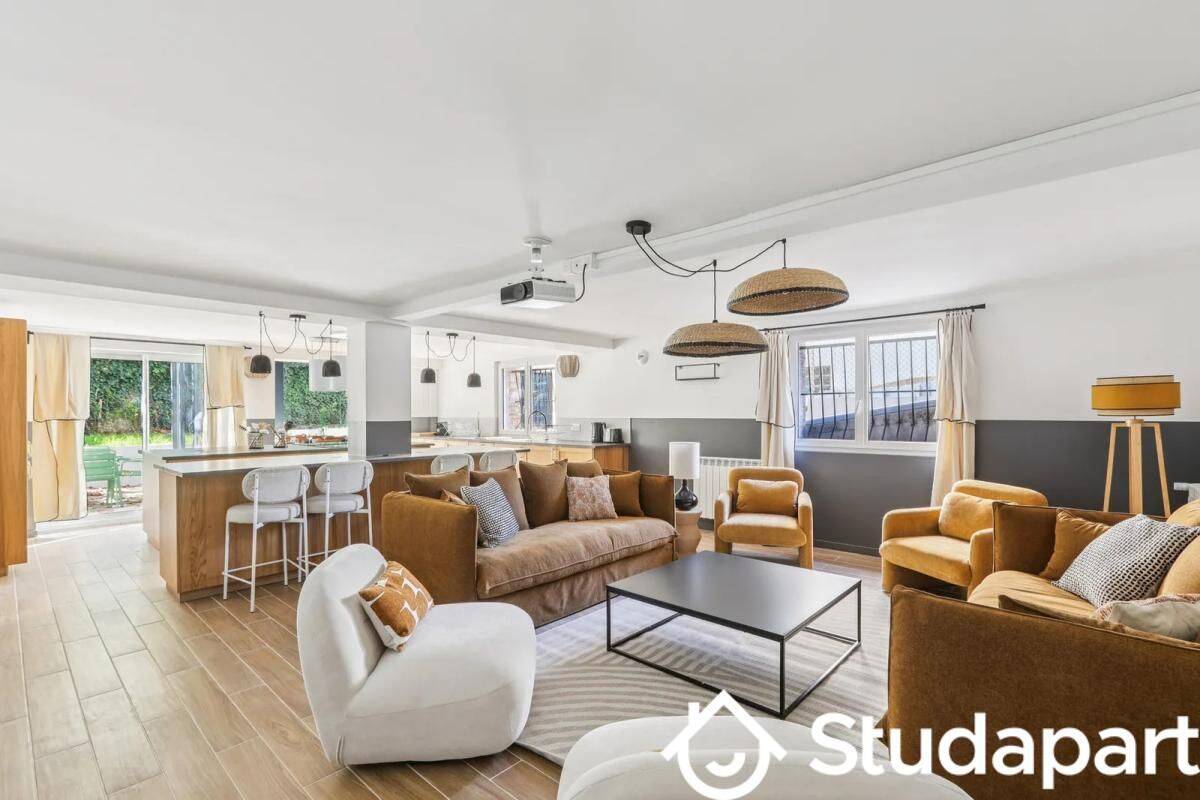 1 pièce 44 m² · à Villejuif · 44 m² · 940 €
