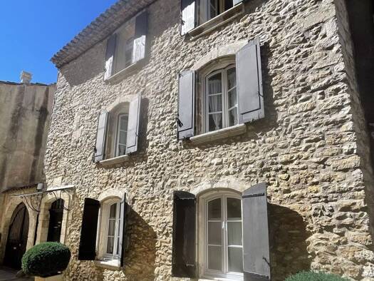 Maison à vendre 290 000 € 5 pièces 3 chambres 130 m² Saint-Christol 84390