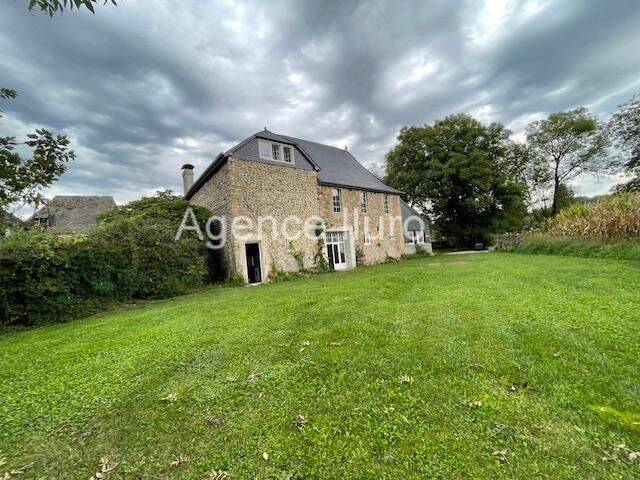 Maison 5 pièces 202 m² · à Oloron-Sainte-Marie · 202 m² · 329 000 €