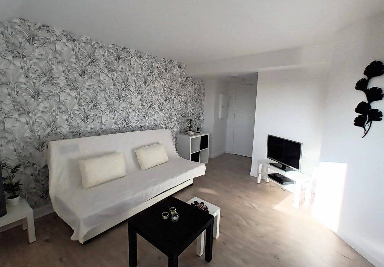 Appartement 1 pièce 23 m² · à Chambly · 23 m² · 694 €/mois