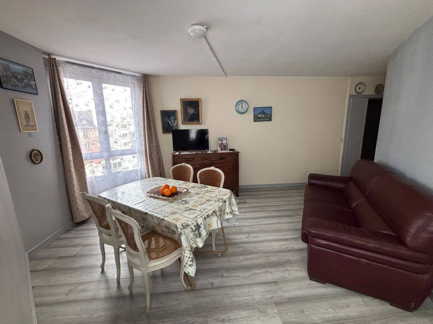Appartement 3 pièces 76 m² · à Enghien-les-Bains · 76 m² · 415 000 €