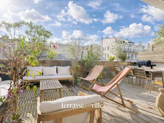 Appartement à vendre 860 000 € 4 pièces 3 chambres 140 m² Étage 3/3 Marseille 6ème arrondissement 13006