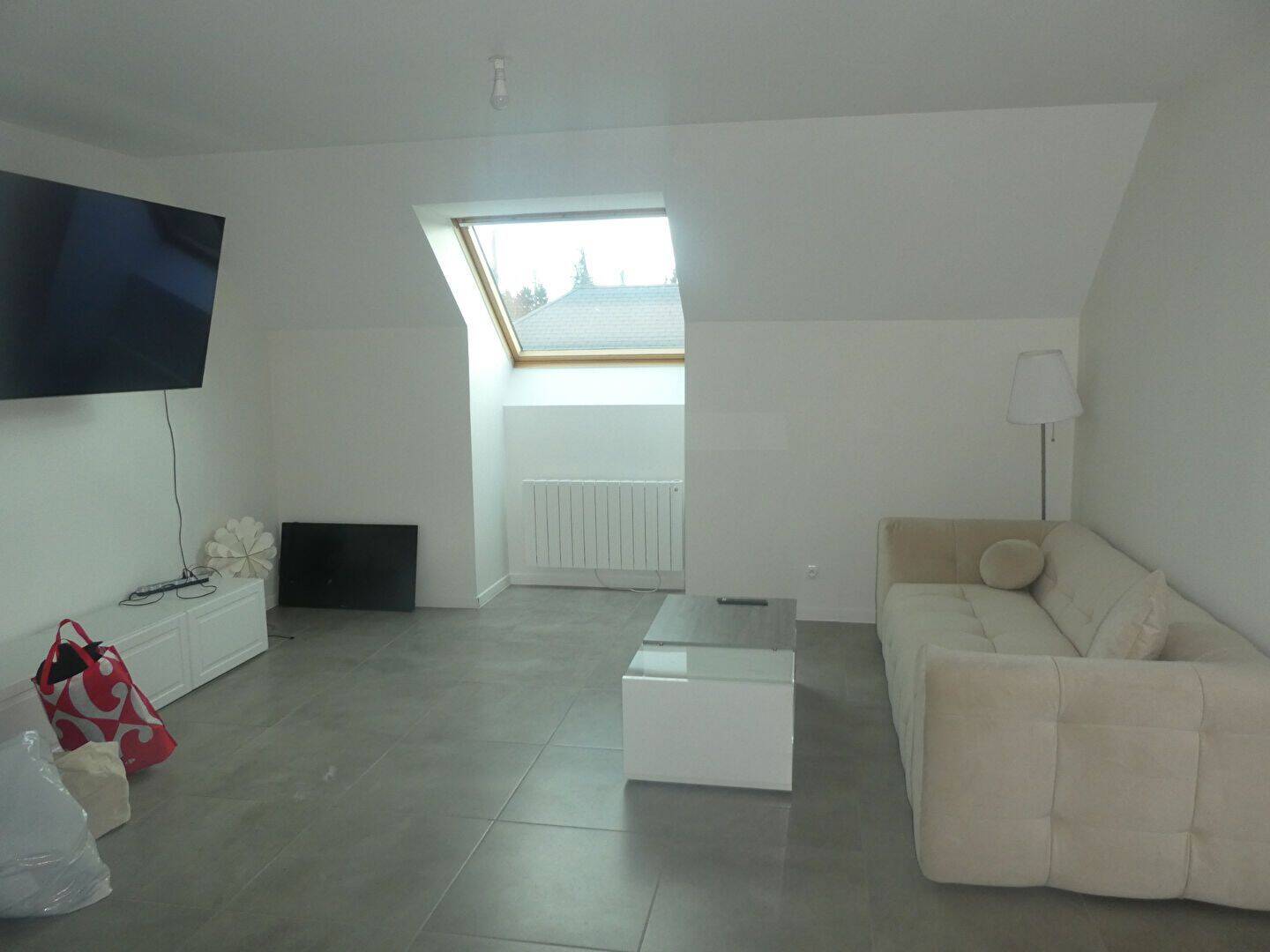 Appartement 4 pièces 70 m² · à Châteauneuf-sur-Loire · 70 m² · 895 €/mois