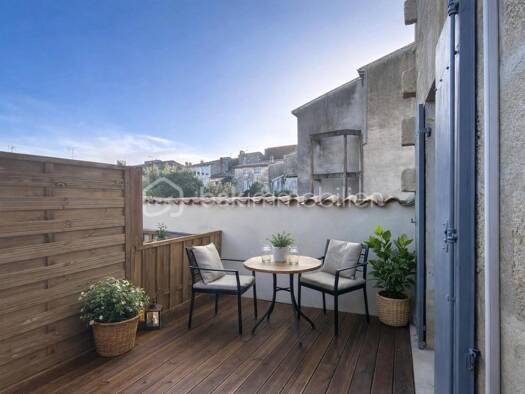 Appartement à vendre 178 000 € 3 pièces 2 chambres 66 m² Étage 1/1 La Bastide Libourne 33500