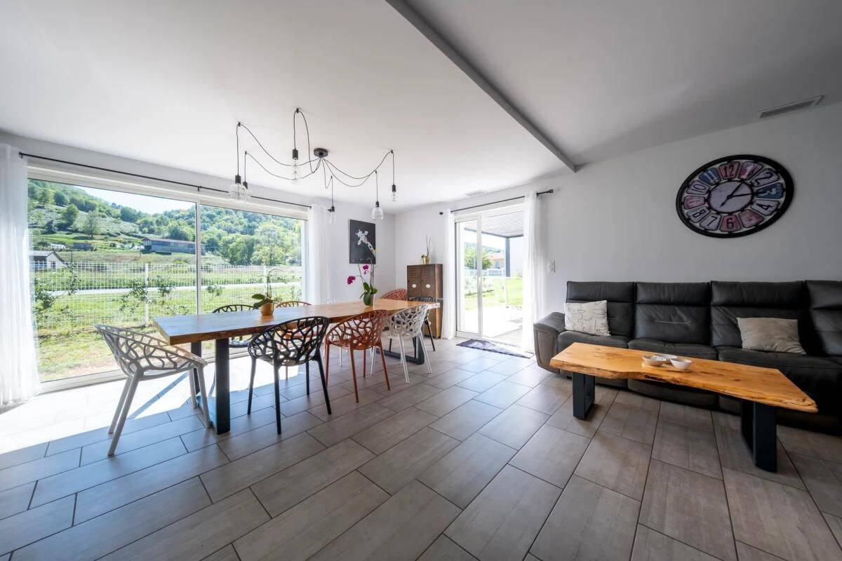 Maison 6 pièces 157 m² · à La Bastide-de-Sérou · 157 m² · 332 000 €