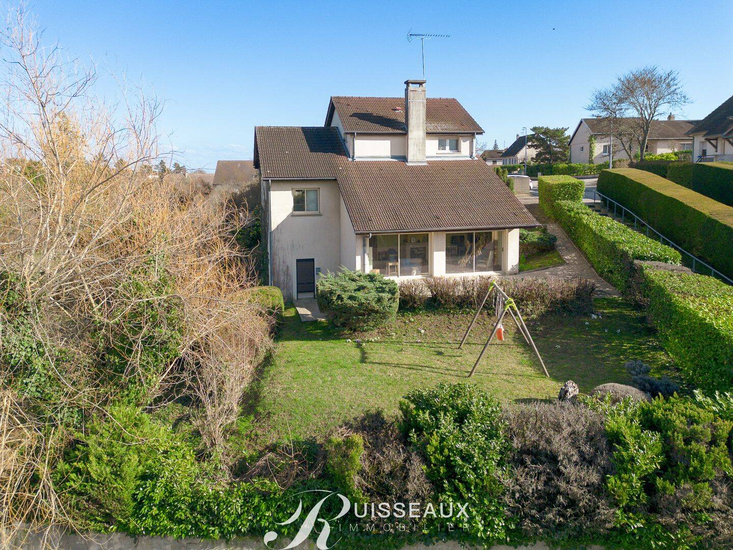 Maison 6 pièces 147 m² · à Talant · 147 m² · 470 000 €