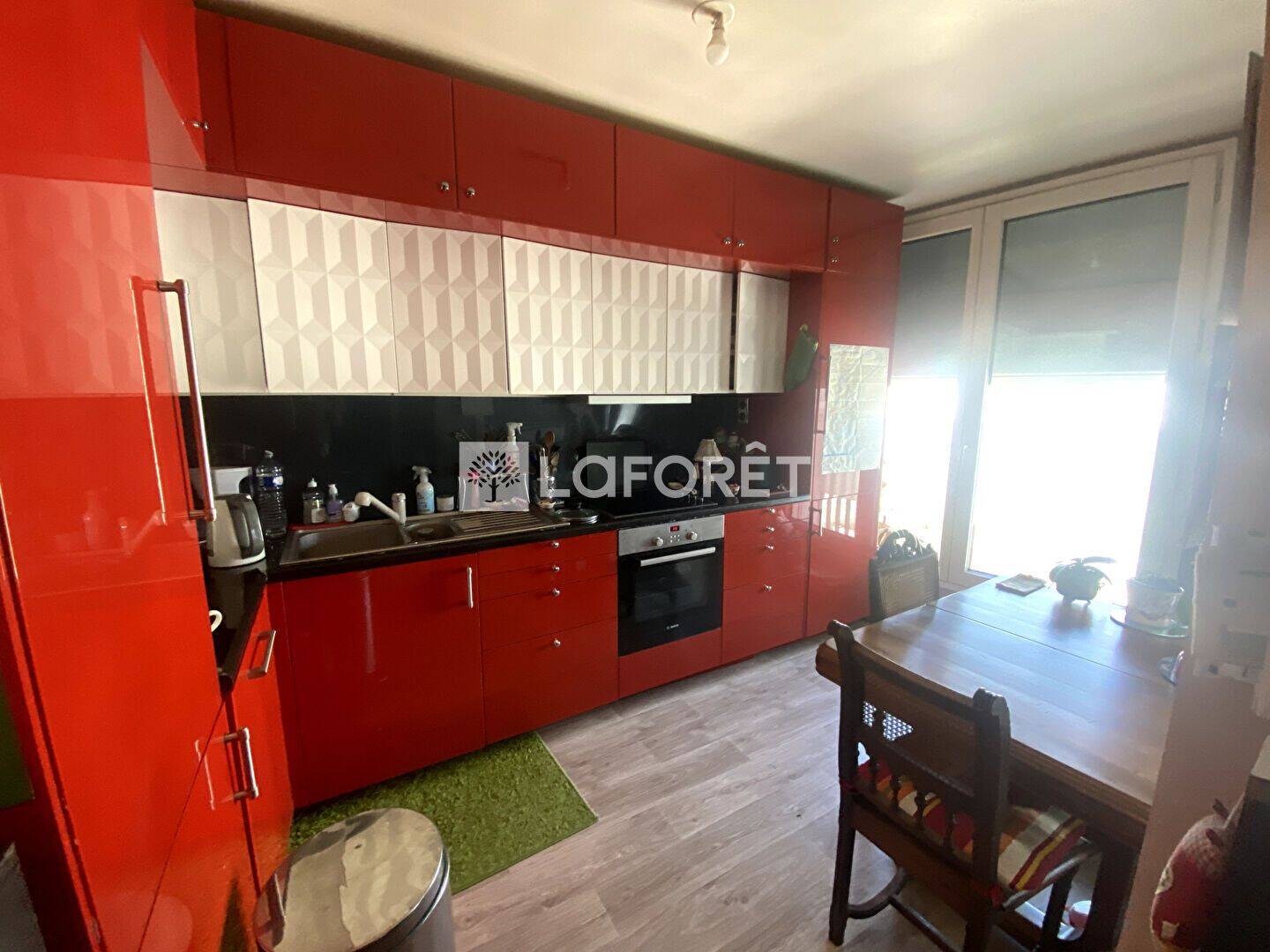 Appartement 4 pièces 86 m² · à Nanterre · 86 m² · 480 000 €