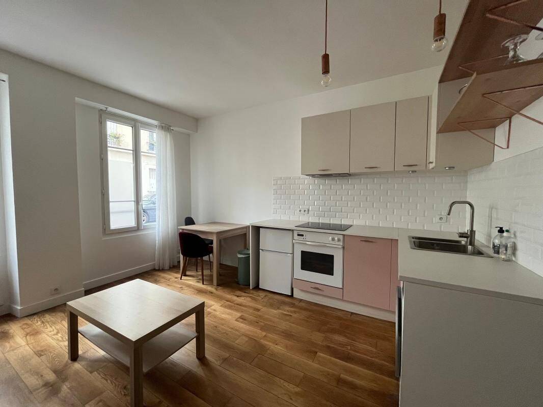 Appartement 2 pièces 28 m² · à Paris 17ème Arrondissement · 27,7 m² · 1 100 €