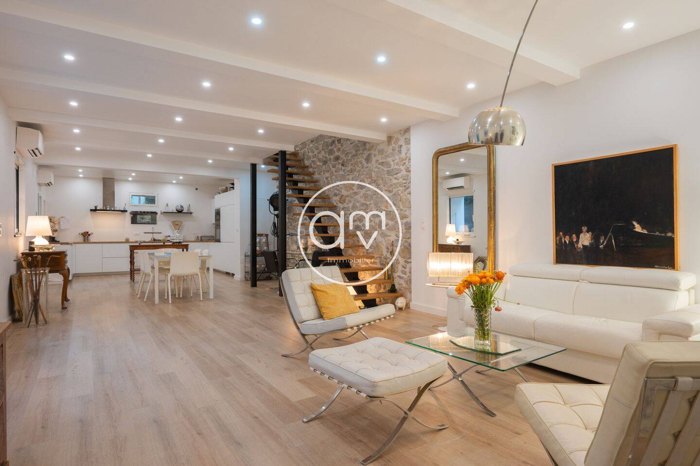 Maison 5 pièces 221 m² · à Hyères · 221 m² · 940 000 €