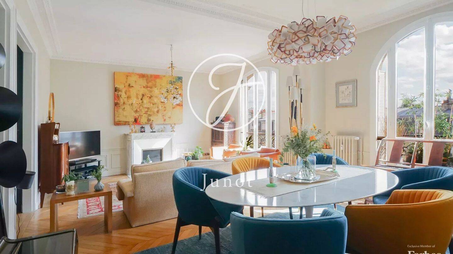 Appartement 5 pièces 125 m² · à Paris 7ème Arrondissement · 124,5 m² · 1 995 000 €