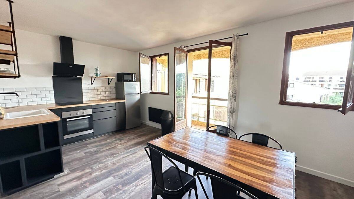 Appartement 2 pièces 43 m² · à Hyères · 43 m² · 850 €/mois