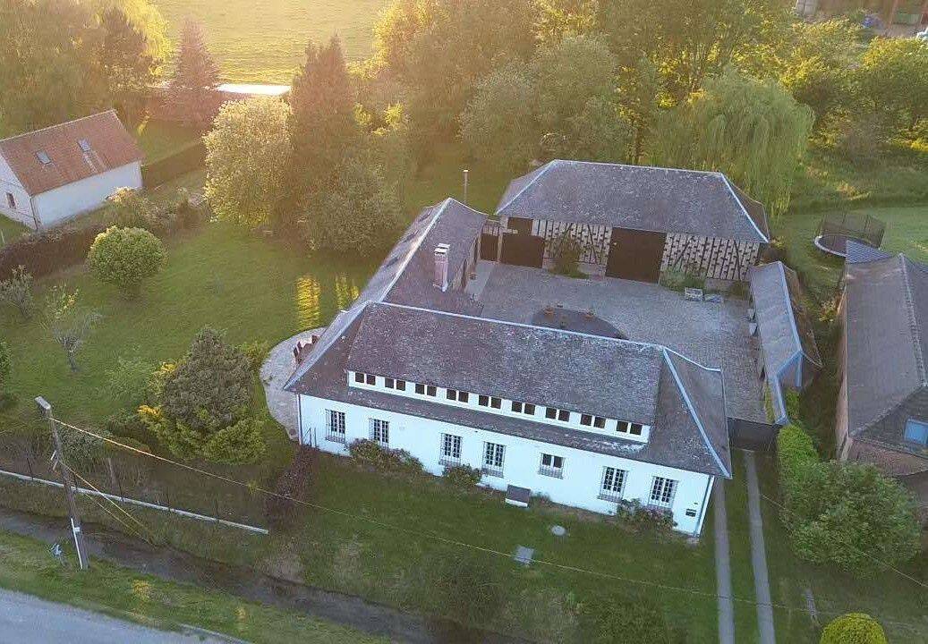 Maison 7 pièces 249 m² · à Doullens · 248,5 m² · 368 000 €