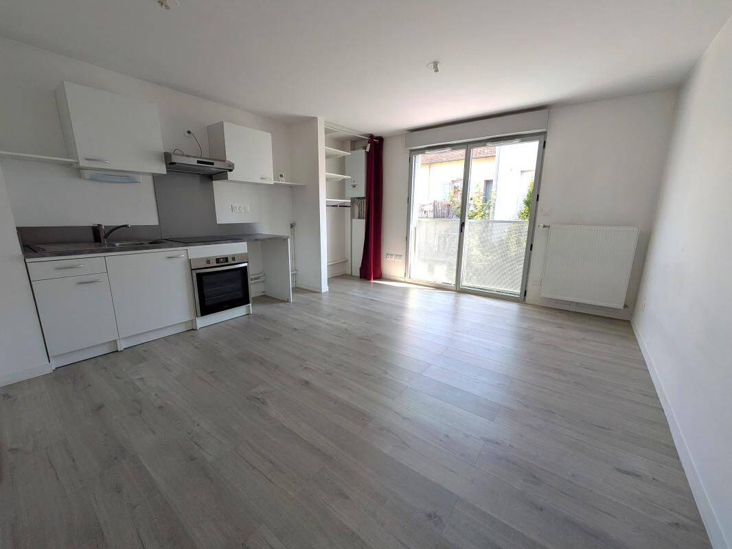 Appartement 1 pièce 22 m² · à Oullins-Pierre-Bénite · 22 m² · 545 €/mois