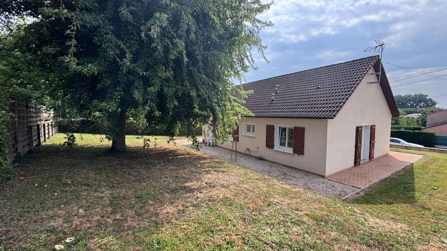 Maison 4 pièces 74 m² · à Romenay · 74 m² · 153 300 €