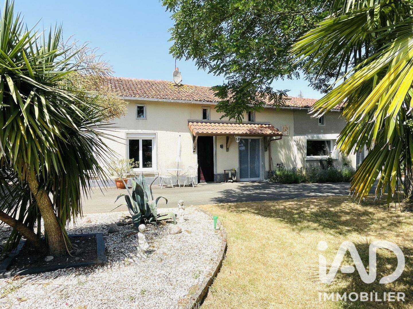Maison 5 pièces 140 m² · à Lys-Haut-Layon · 140 m² · 231 500 €