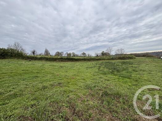 Terrain constructible à vendre 35 000 € 1 826 m² de terrain Domezain-Berraute 64120