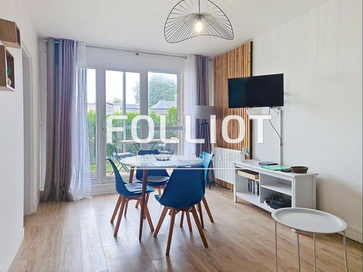 Appartement 2 pièces 33 m² · à Luc-sur-Mer · 32,9 m² · 620 €/mois