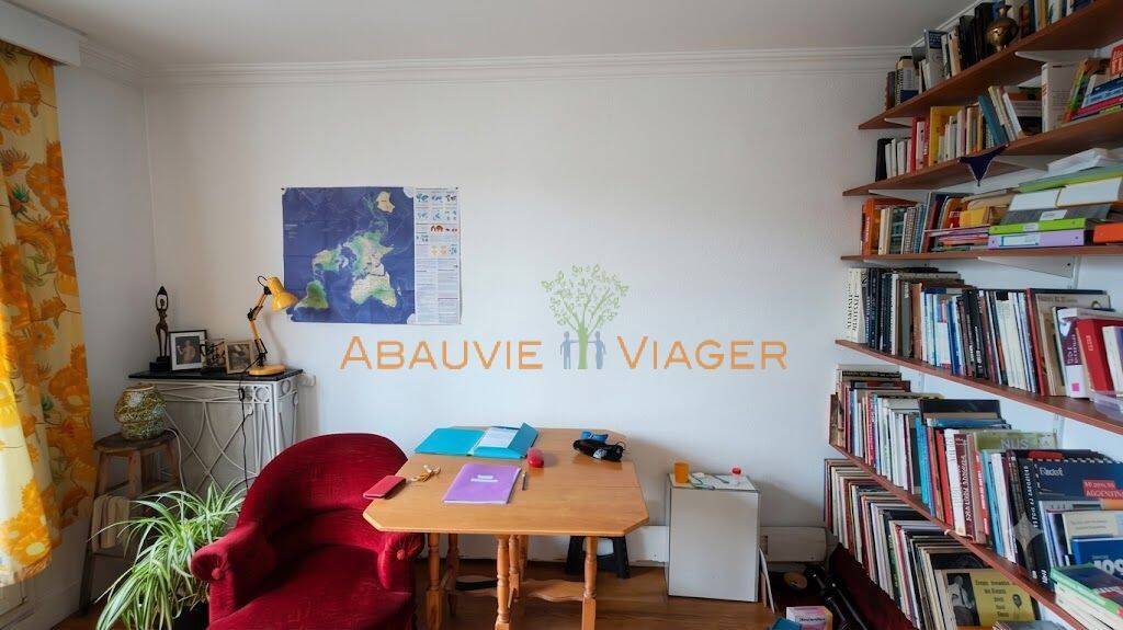 Appartement 3 pièces 48 m² · à Pantin · 48 m² · 68 000 €