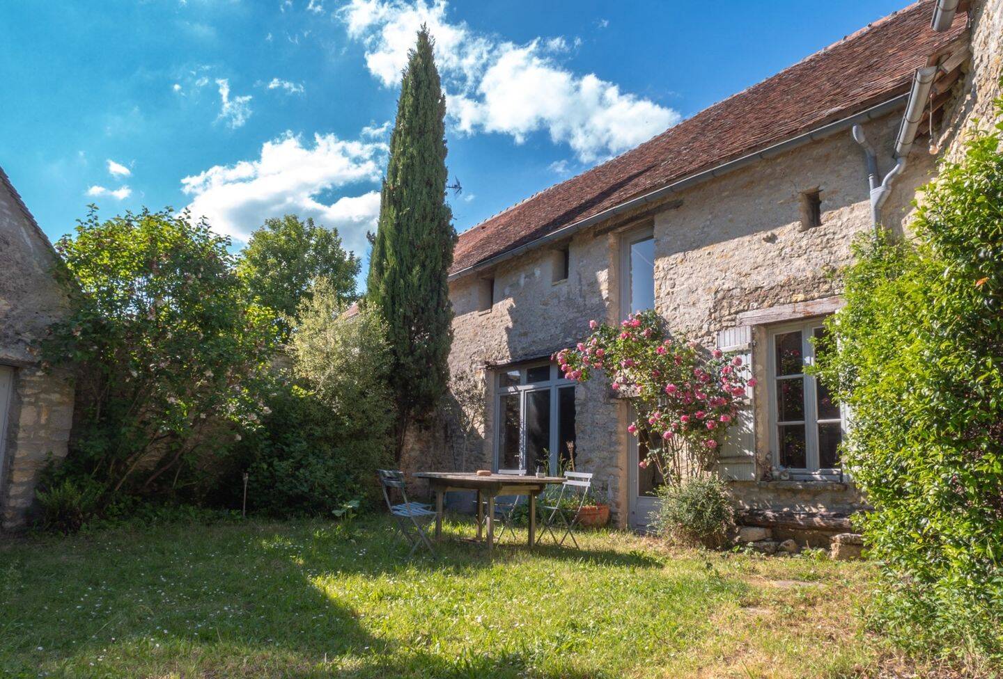 Maison 5 pièces 142 m² · à Aulnay-la-Rivière · 142 m² · 245 000 €