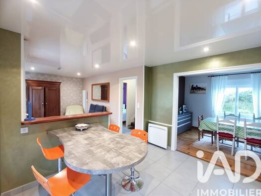 Villa à vendre 200 000 € 6 pièces 4 chambres 114 m² 500 m² de terrain Plounévez-Lochrist 29430