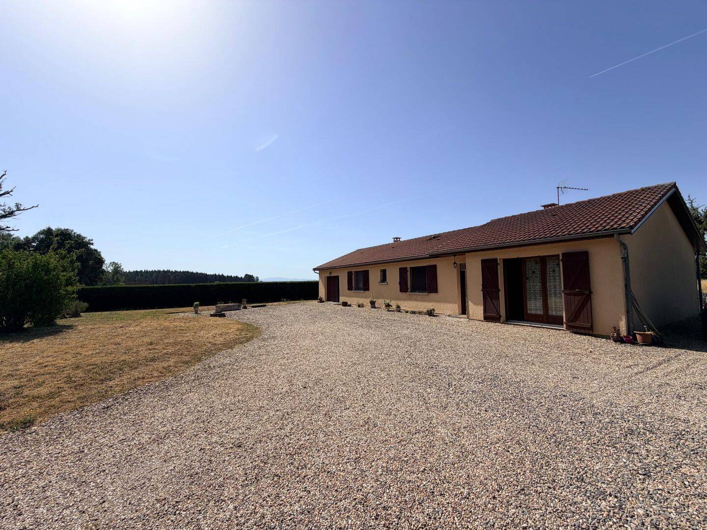 Maison 5 pièces 105 m² · à Saint-Rémy-en-Rollat · 105 m² · 185 000 €