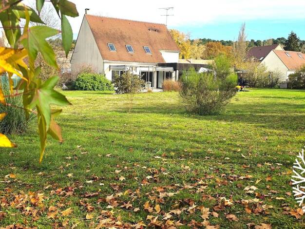 Villa à vendre 649 000 € 7 pièces 5 chambres 236 m² 4 140 m² de terrain Le Vaudoué 77123