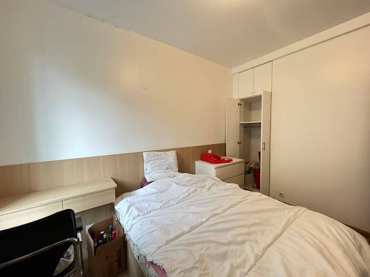 1 pièce 10 m² · à Saint-Maurice · 10 m² · 620 €/mois