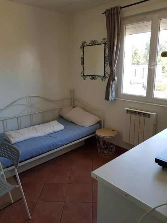 Appartement 1 pièce 15 m² · à Gradignan · 15 m² · 400 €