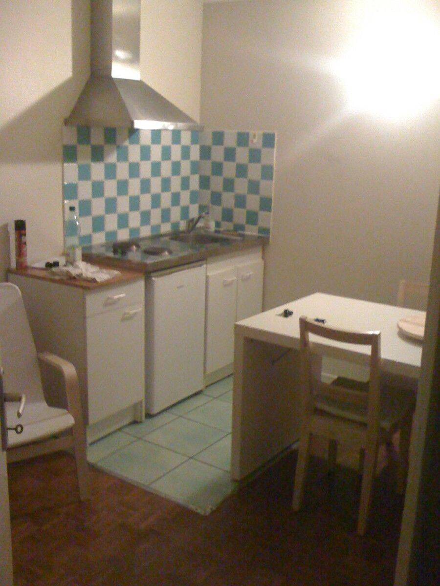 Appartement 1 pièce 20 m² · à Issoire · 20 m² · 300 €